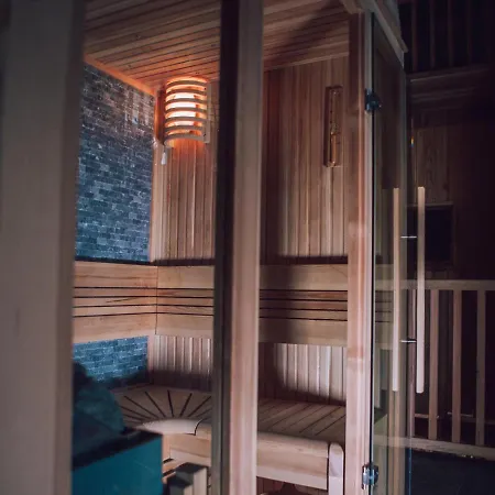 Ca' Mea Room, Wellness & Food *